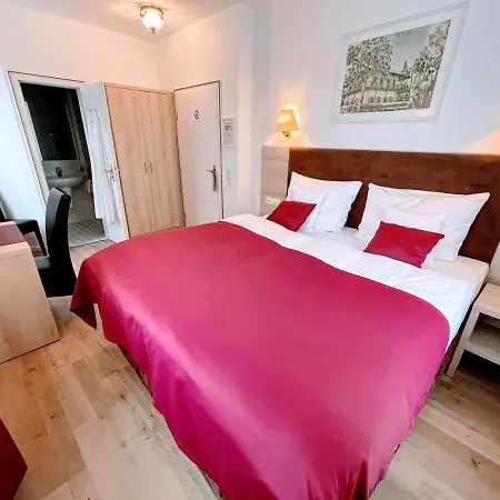 Hotel Krone 3*