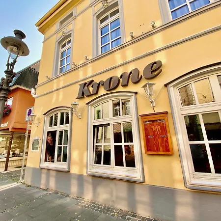 Krone 3*