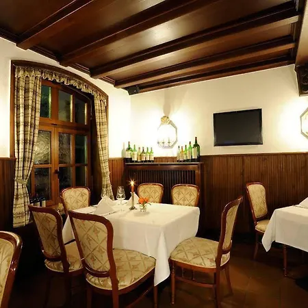 Krone Ξενοδοχείο 3*