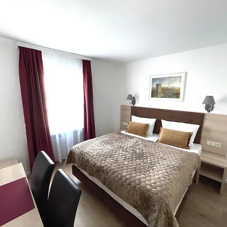 Krone Hotel 3*