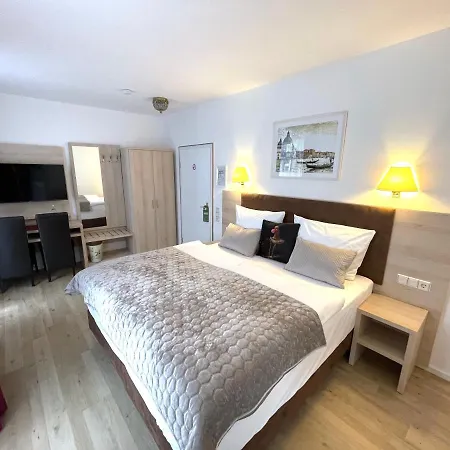 Krone Hotel 3*