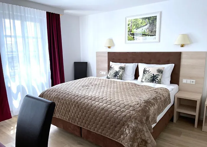 Krone 3* 柯尼希斯温特