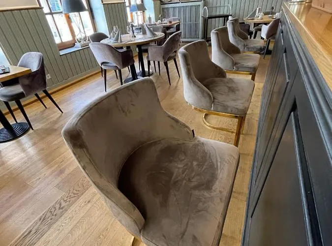 Krone 酒店 柯尼希斯温特