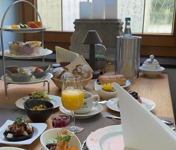 Krone 酒店 柯尼希斯温特